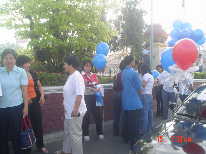 at the City Plaza before the motorcade
